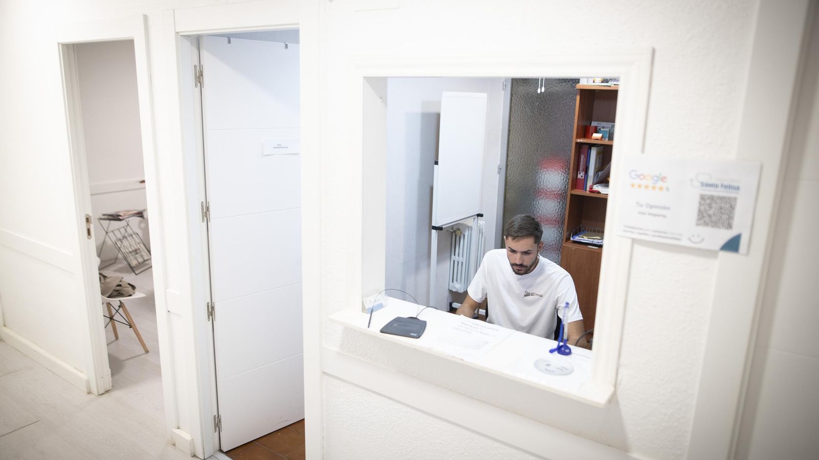 El consultorio ofrece diversos tratamientos para sus pacientes.