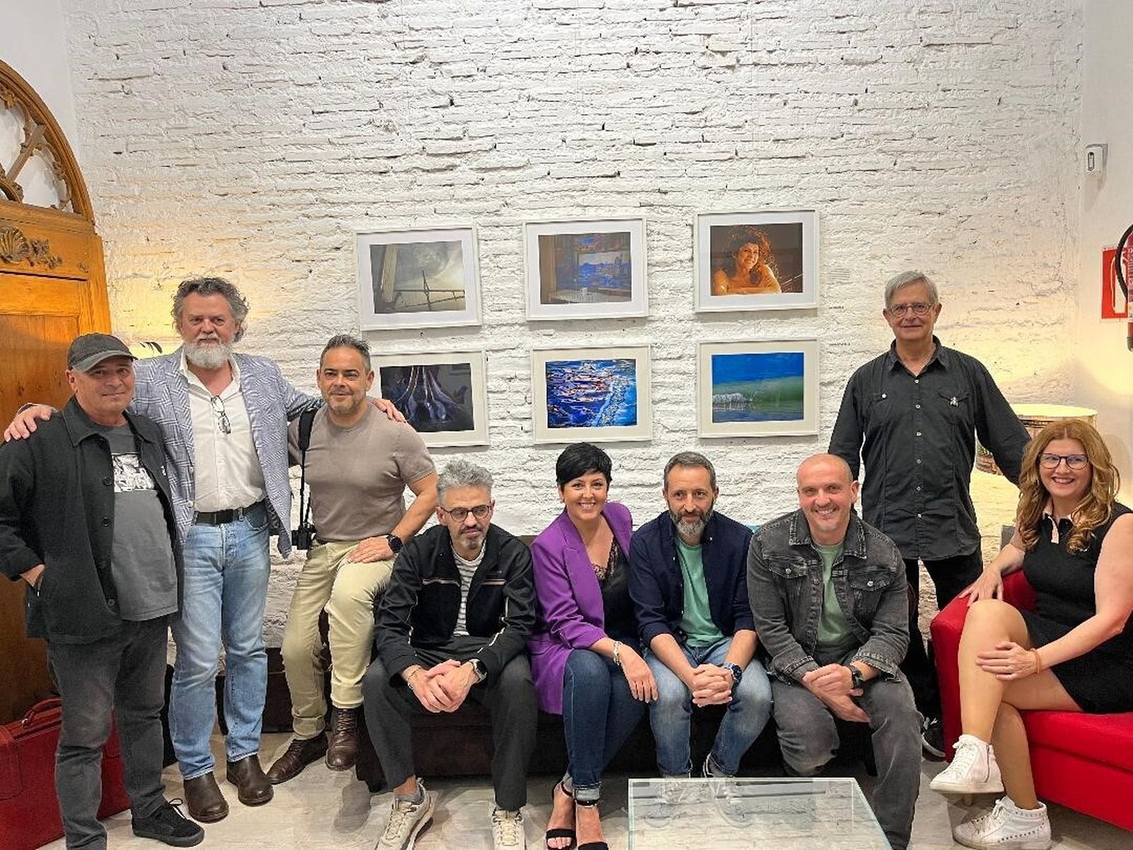 Marco Torres, Jerónimo  Crespo, Julio González, Juan Luis Fuigier, Juan Carlos Lojo, Teresa Morón, Pradotti, Miguel Ángel Valencia y Olga Tey.