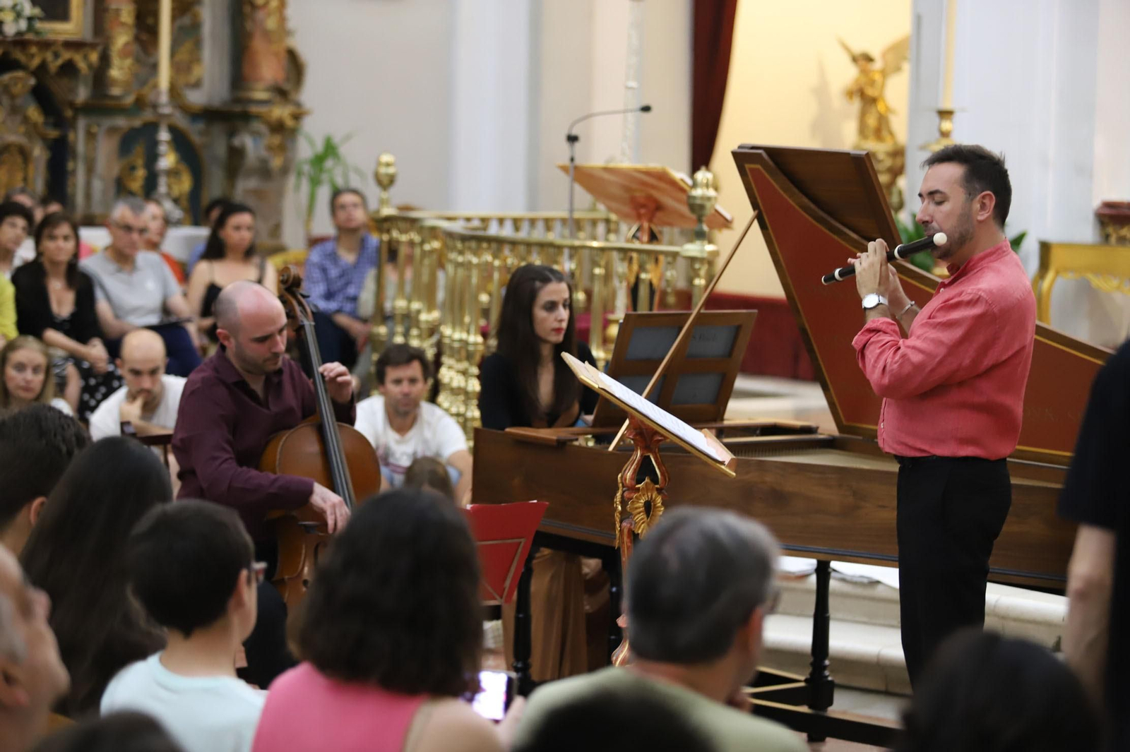 El Trío Ruibérriz-Turina y Del Campo durante el concierto en la Catedral de Huelva.
