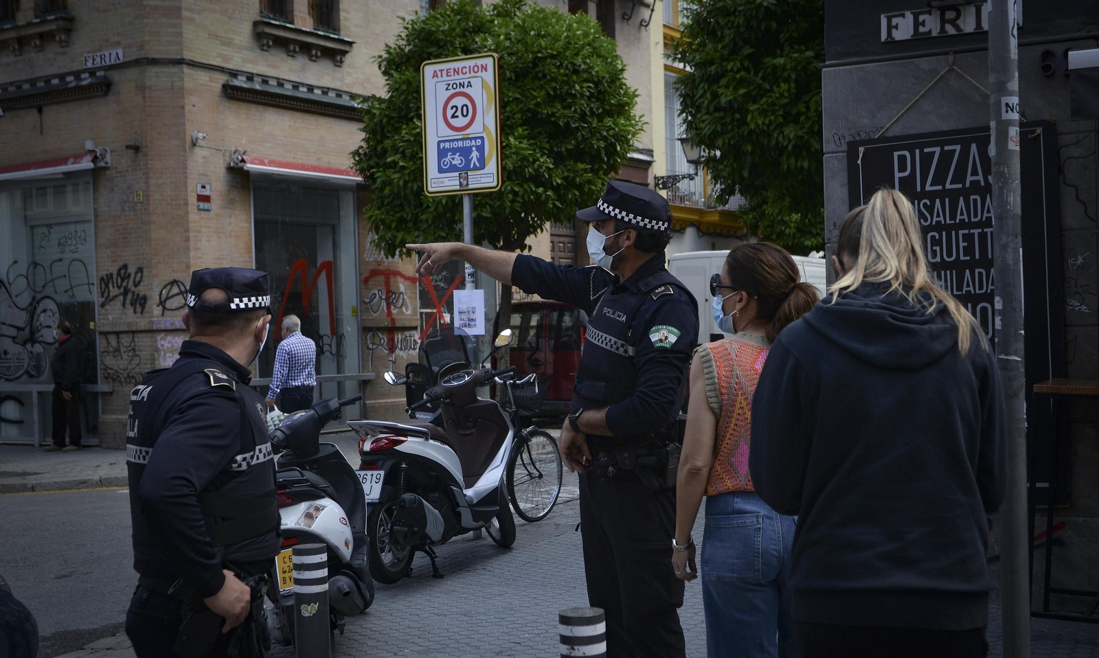 El mercadillo del Jueves: retratos de la calle Feria