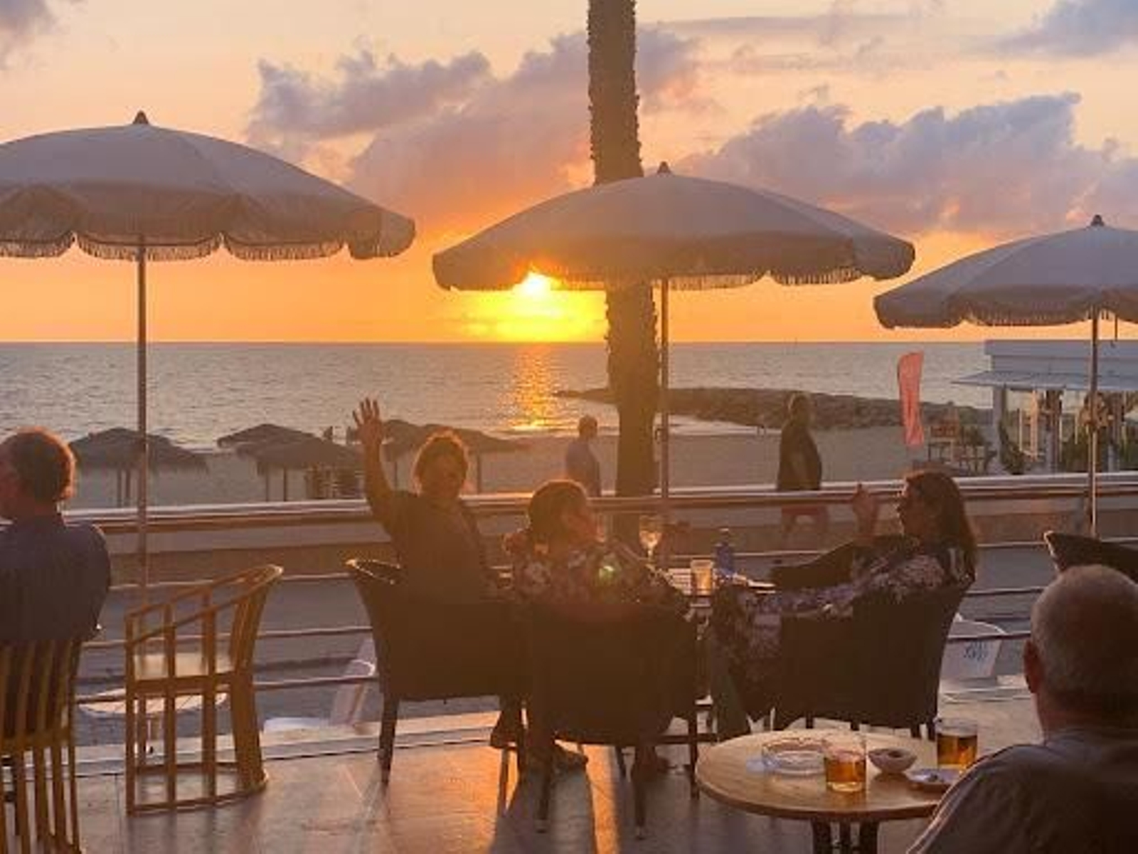 Atardecer desde el Pub Pikoko