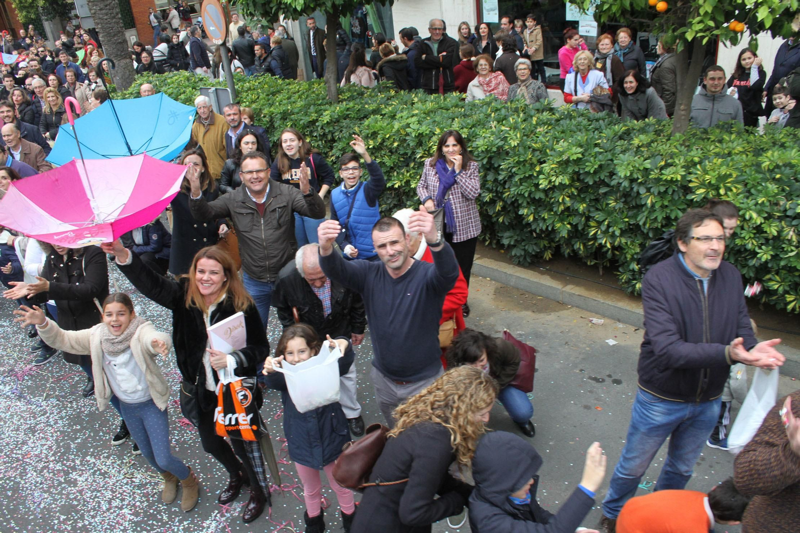 Cabalgata de los Reyes Magos 2018: Melchor, Gaspar y Baltazar adelantan su salida para llenar de ilusión las calles de Huelva