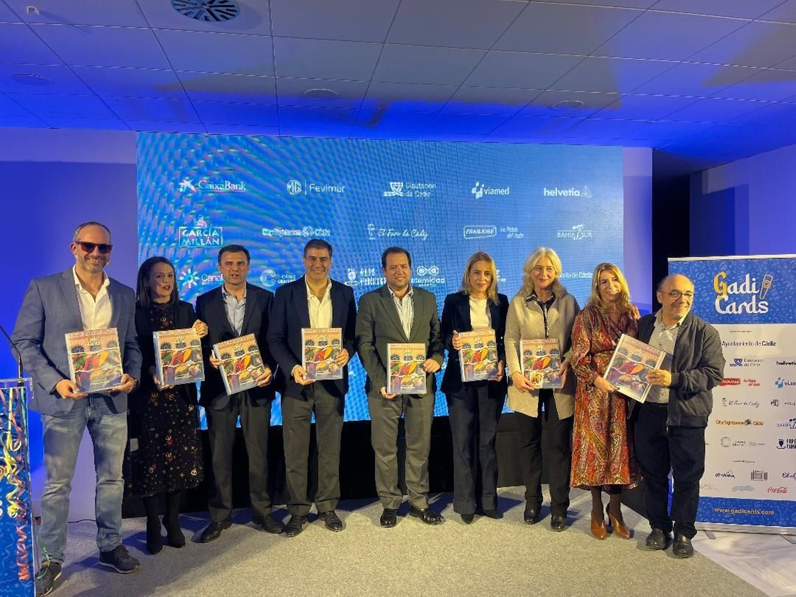 Manuel Morera,  Beatriz Gandullo, Bruno García, Javier Ayala, Juan Carlos Ramos, Almudena Martínez, Mercedes Colombo, Inmacula Oliveros  y Kiki Hernández.