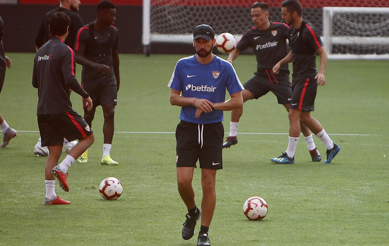 El equipo de Pablo Machín tiene ante sí un duro calendario de 7 partidos en 23 días. El equipo de Pablo Machín tiene ante sí un duro calendario de 7 partidos en 23 días.