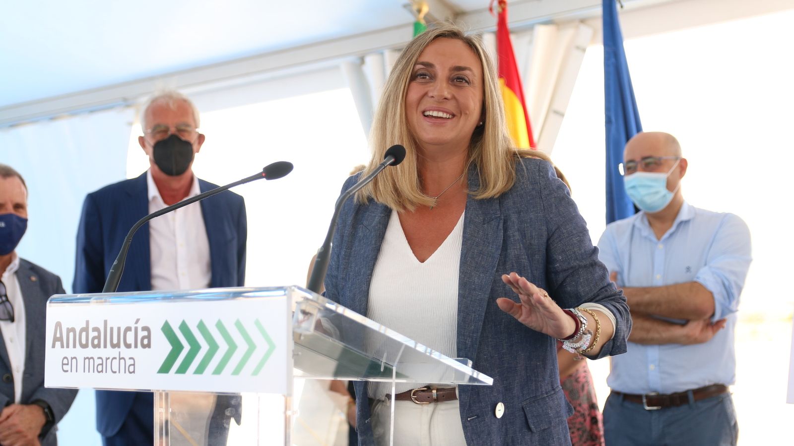 La consejera Marifrán Carazo ha informado sobre los avances de las obras en los tramos en ejecución.