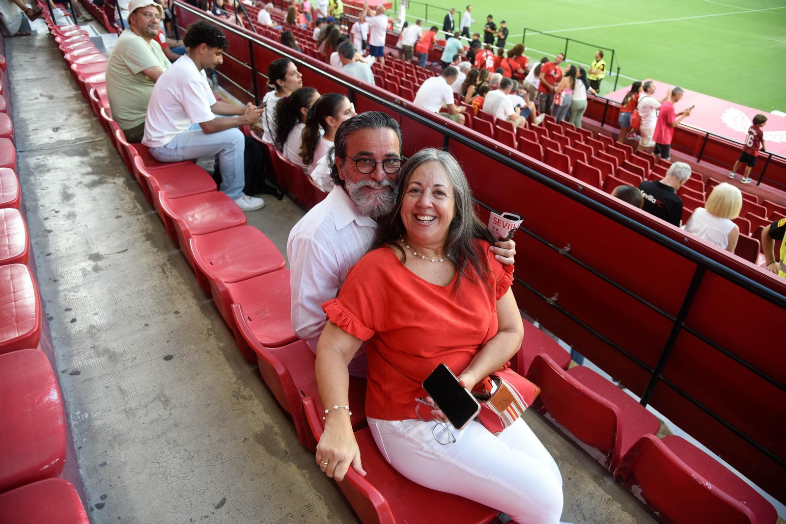 Búscate en las gradas del Pizjuán en el Sevilla Villarreal