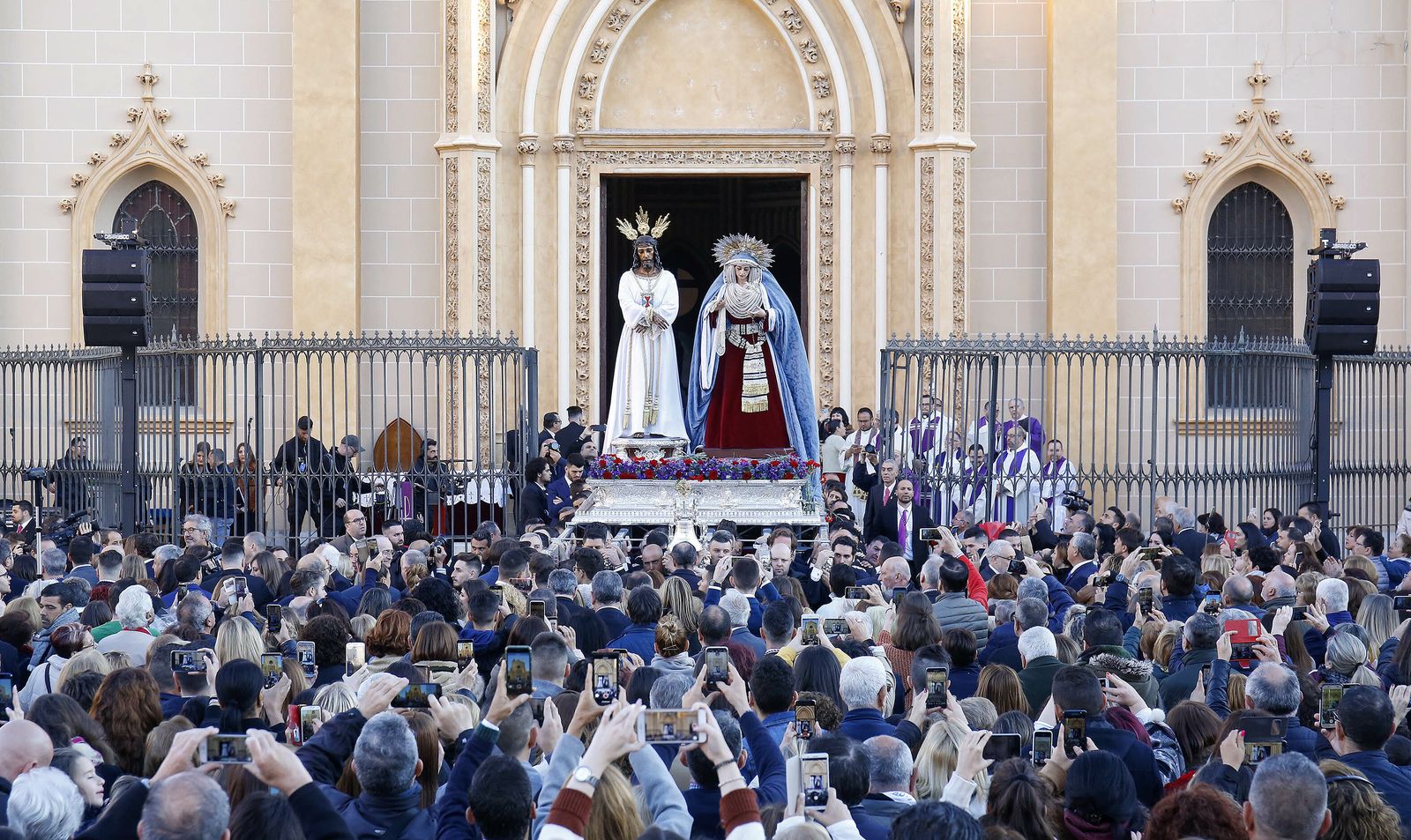 Las fotos del traslado del Cautivo