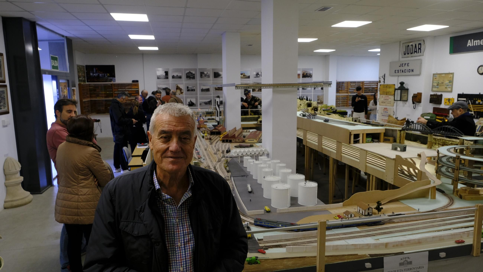 Jornada de puertas abiertas de la Asociación de Amigos del Ferrocarril de Almería (ASAFAL), en imágenes