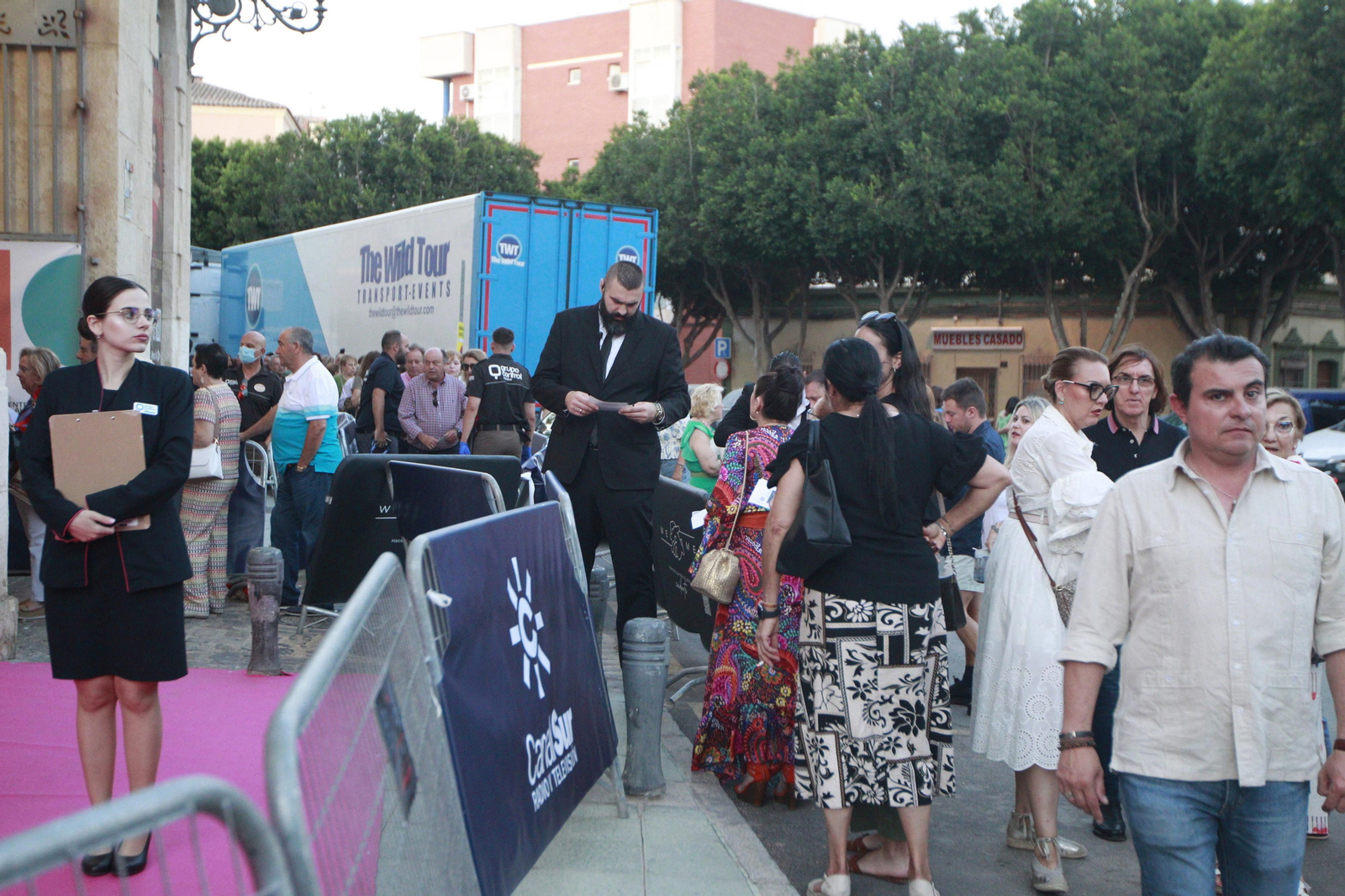 Isabel Pantoja cautiva al público de Almería en la plaza de toros