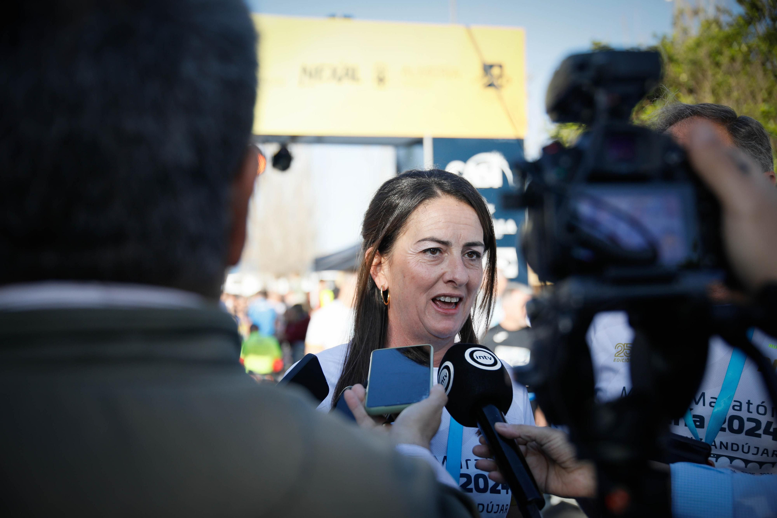Imágenes de la salida de la Media maratón Ciudad de Almería