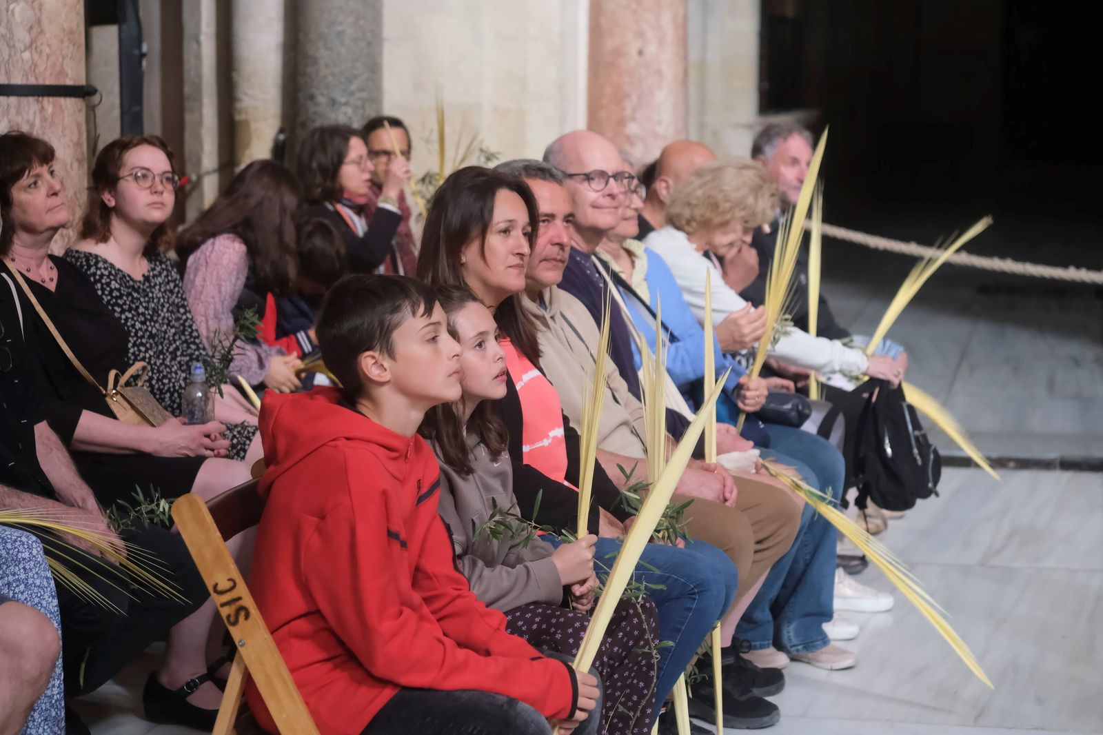 Domingo de Ramos en Córdoba 2023: la misa de la bendición de las palmas en la Catedral, en imágenes