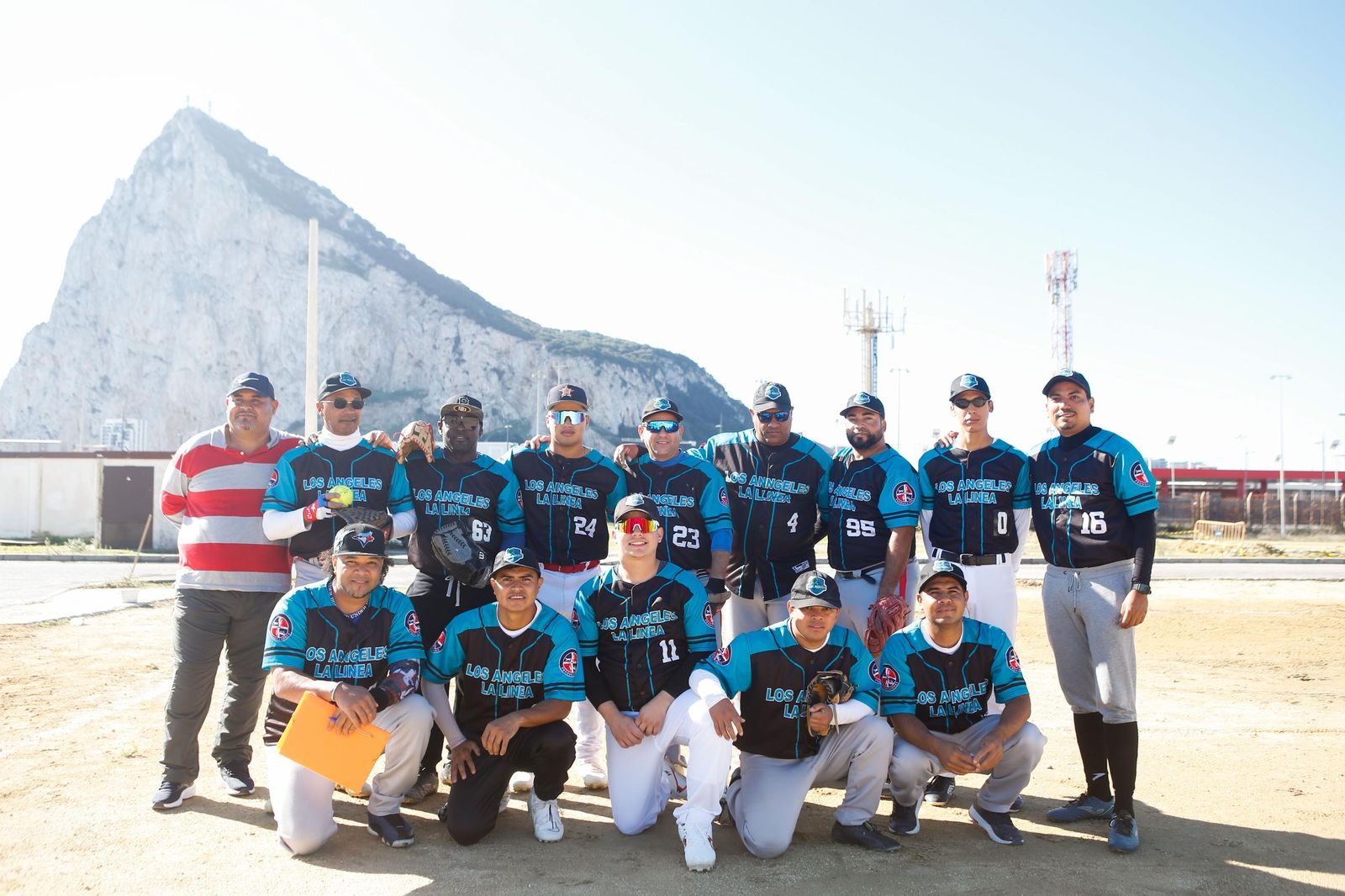 Las fotos del equipo de béisbol Los Ángeles de La Línea