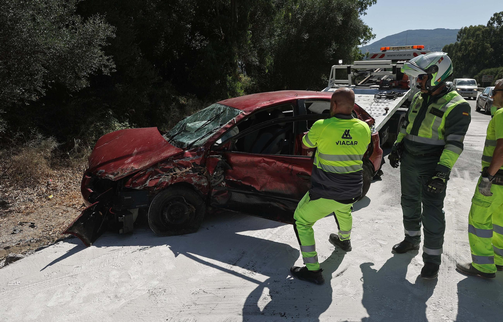 Fotos de la colisión múltiple en la N340 a la altura de El Bujeo Fotos de la colisión múltiple en la N340 a la altura de El Bujeo