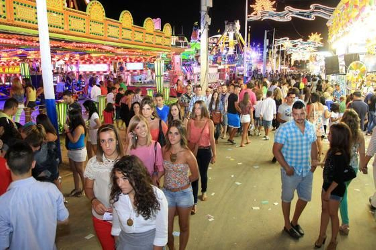 Imágenes del tercer día de feria de las Colombinas.

Foto: Alberto Dom?uez