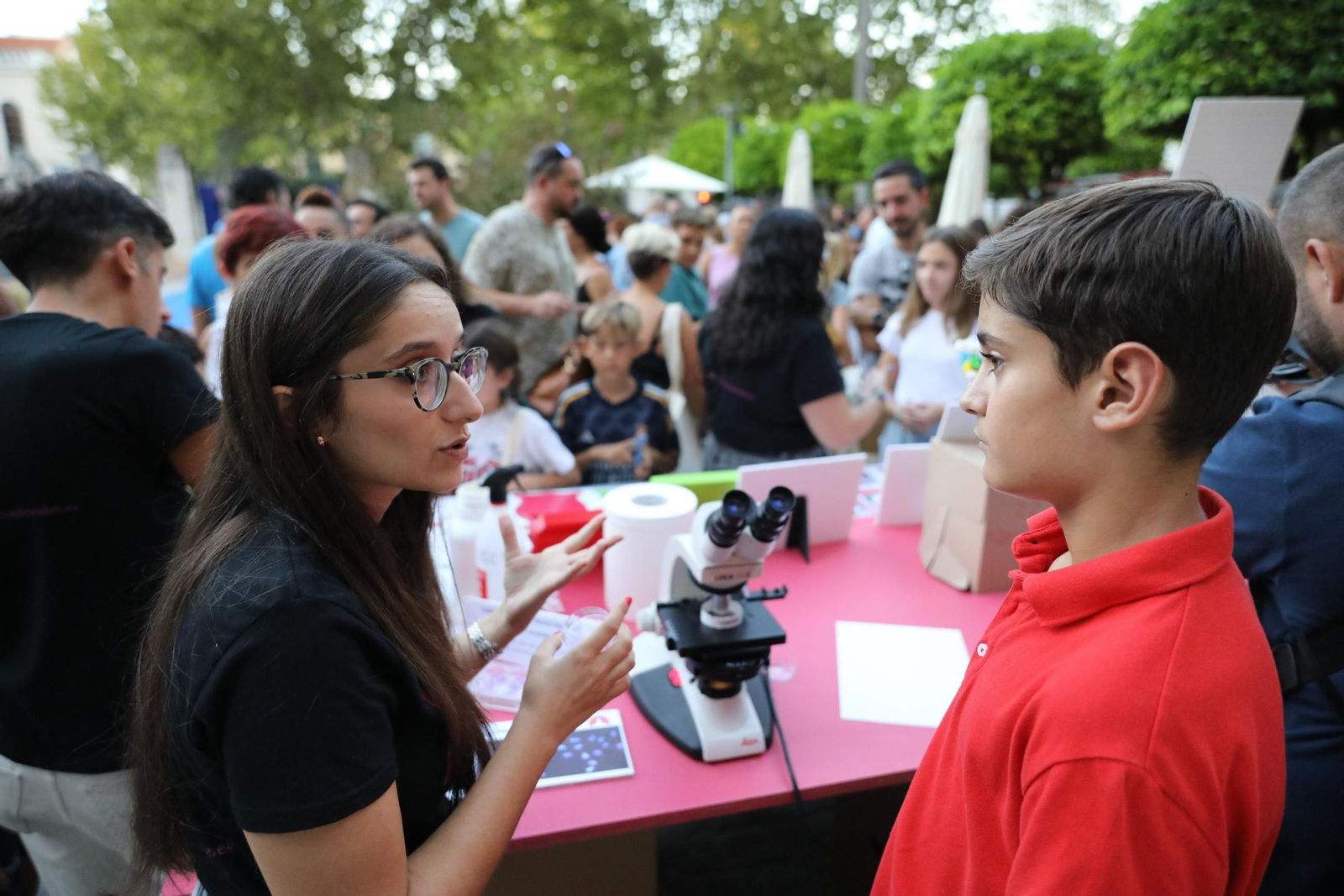 Las mejores imágenes de la Noche de los Investigadores de Córdoba Las mejores imágenes de la Noche de los Investigadores de Córdoba
