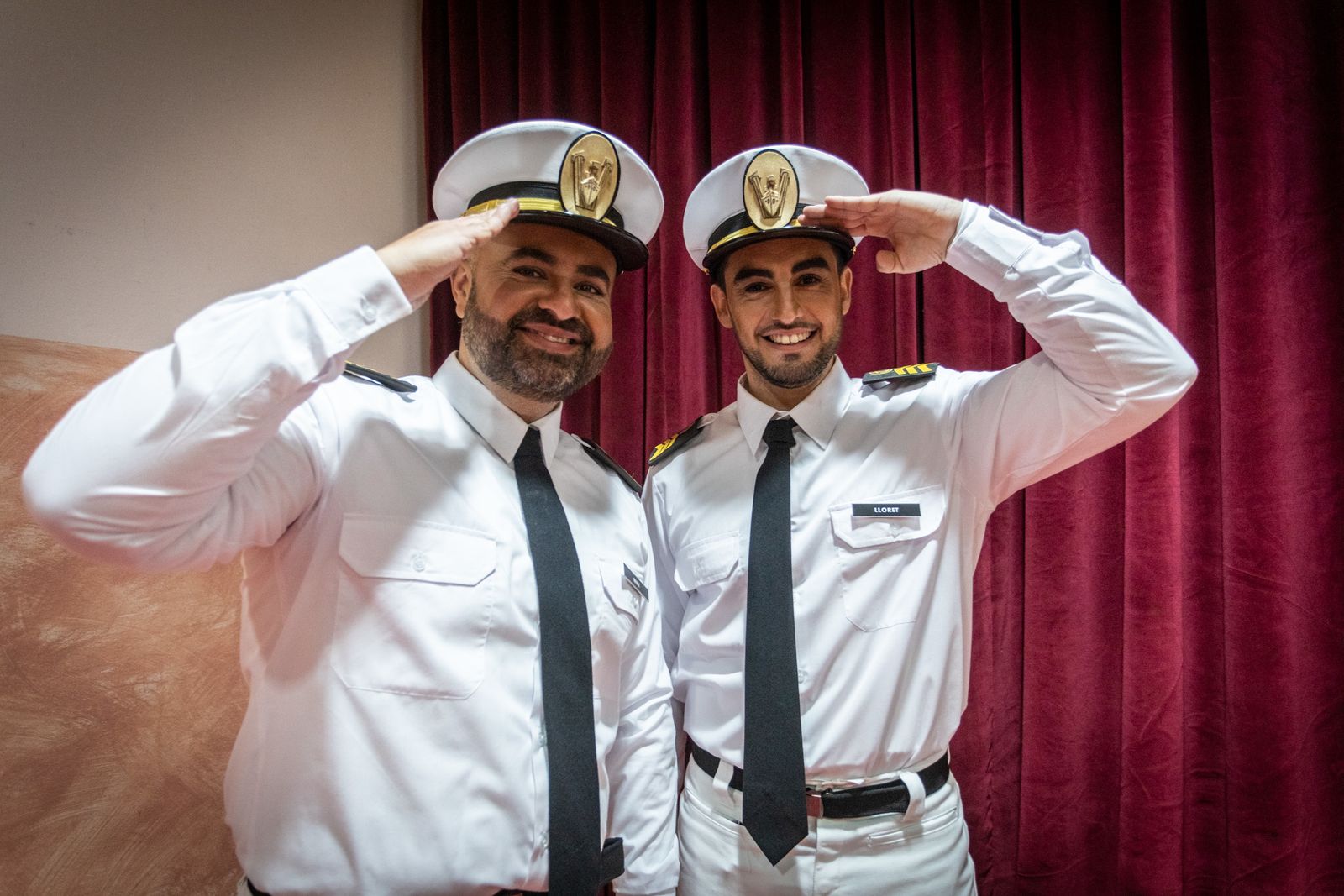 Dos de los componentes de la chirigota 'Los del ferry'