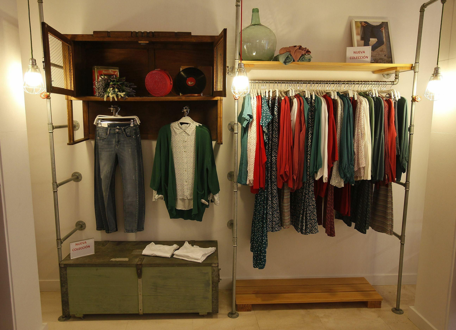 El orden impera en Hashtag Clothes.