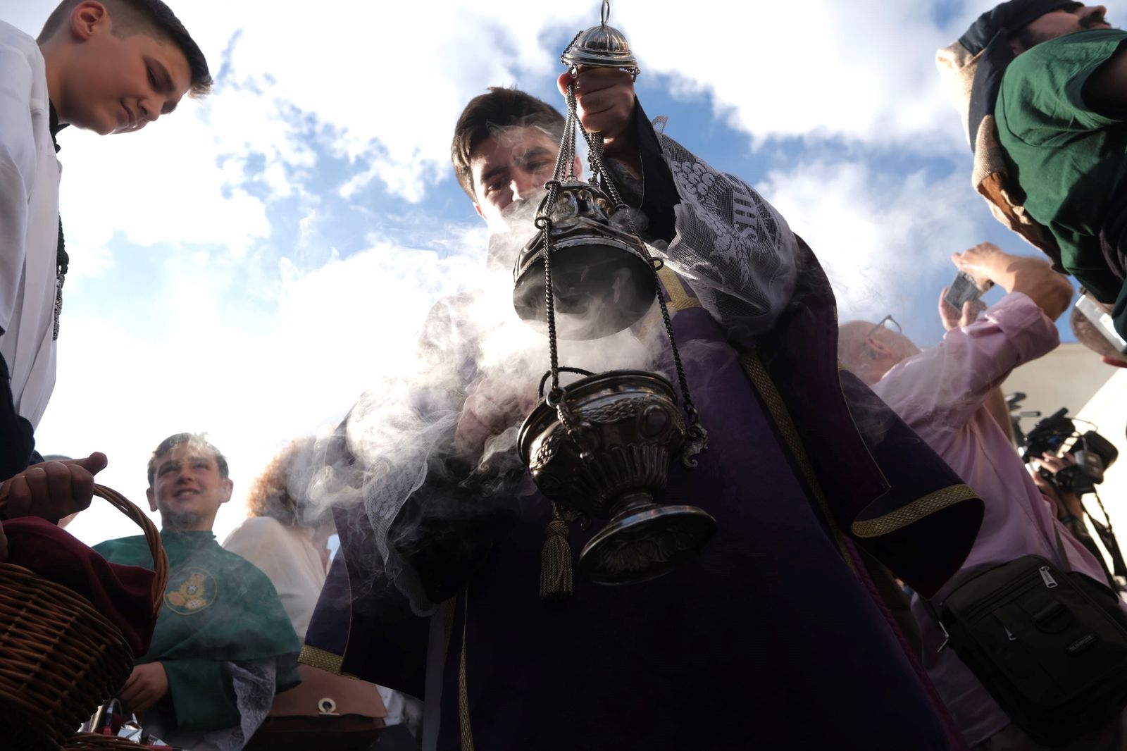 Sábado de Pasión en Córdoba: la procesión de la Prohermandad de la O, en imágenes