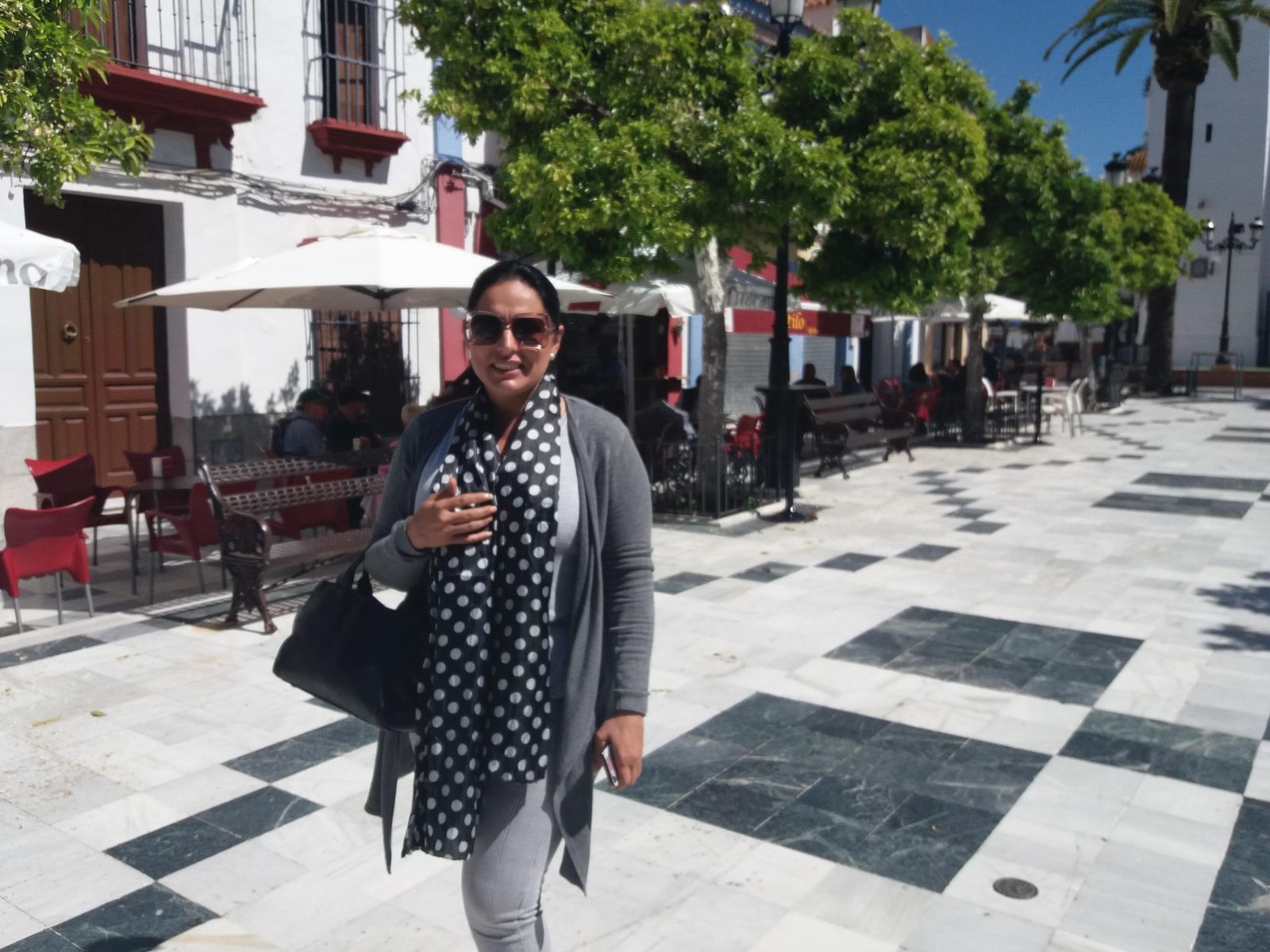 La hermana mayor de 2018, fotografiada en el centro de Almonte.