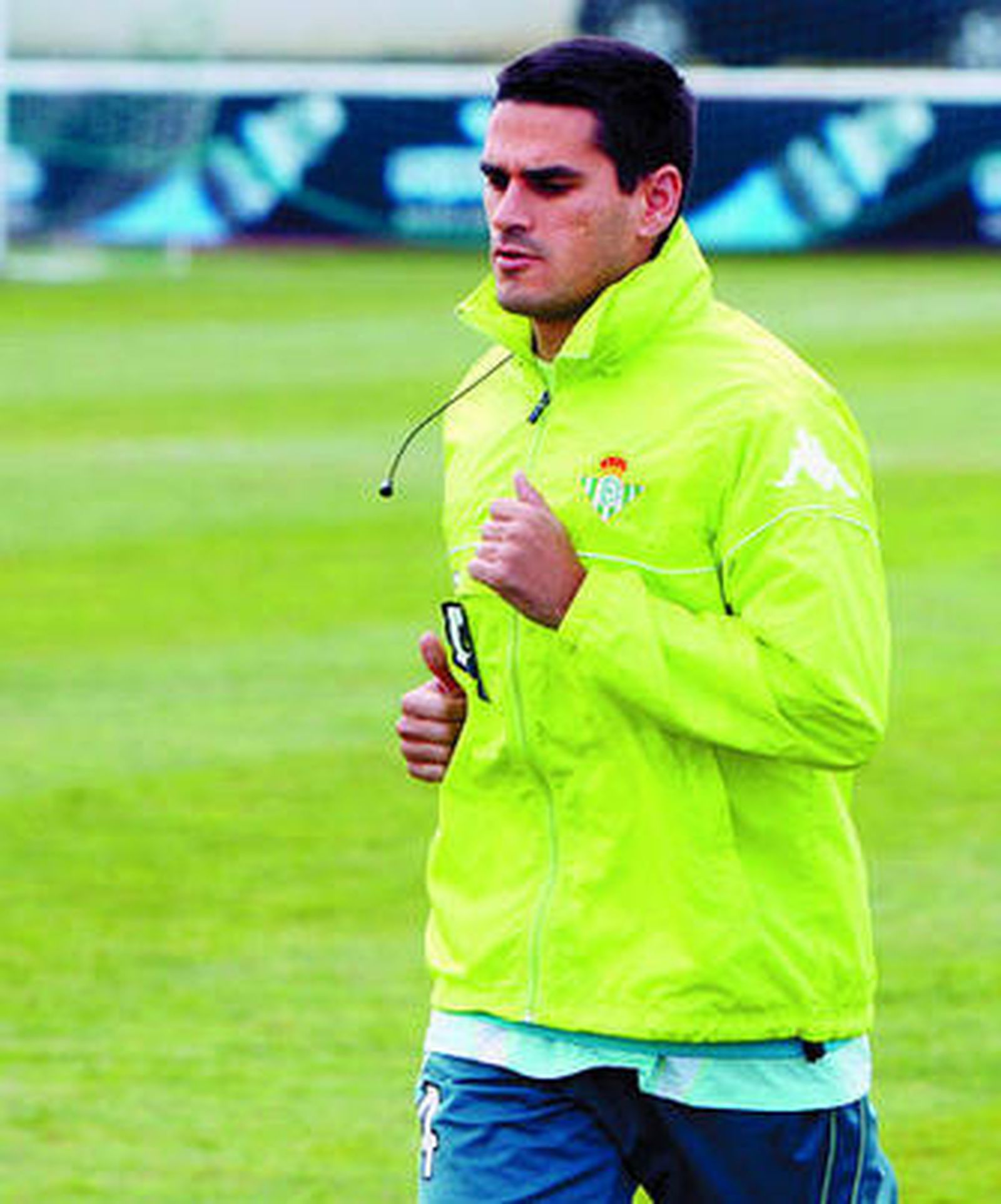 Juanito realiza carrera continua en la sesión.