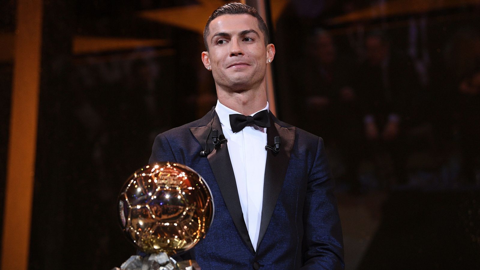 Ronaldo en la entrega de su quinto Balón de Oro