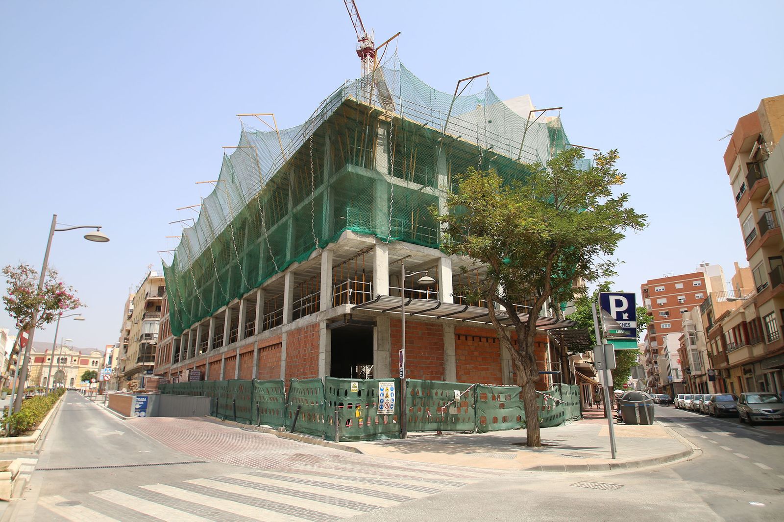 La estructura de la primera promoción de la casas de protección de avenida de Vilches está a punto de finalizar.