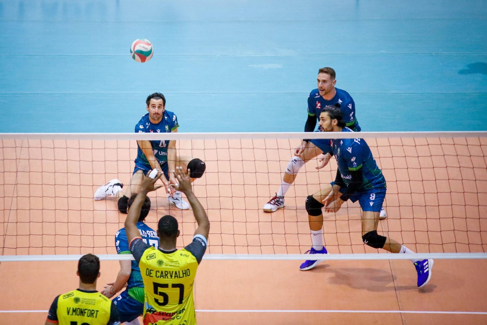 Las imágenes del Unicaja Costa de Almería-Leleman Conqueridor, primer partido del play off por el título de Superliga en Almería