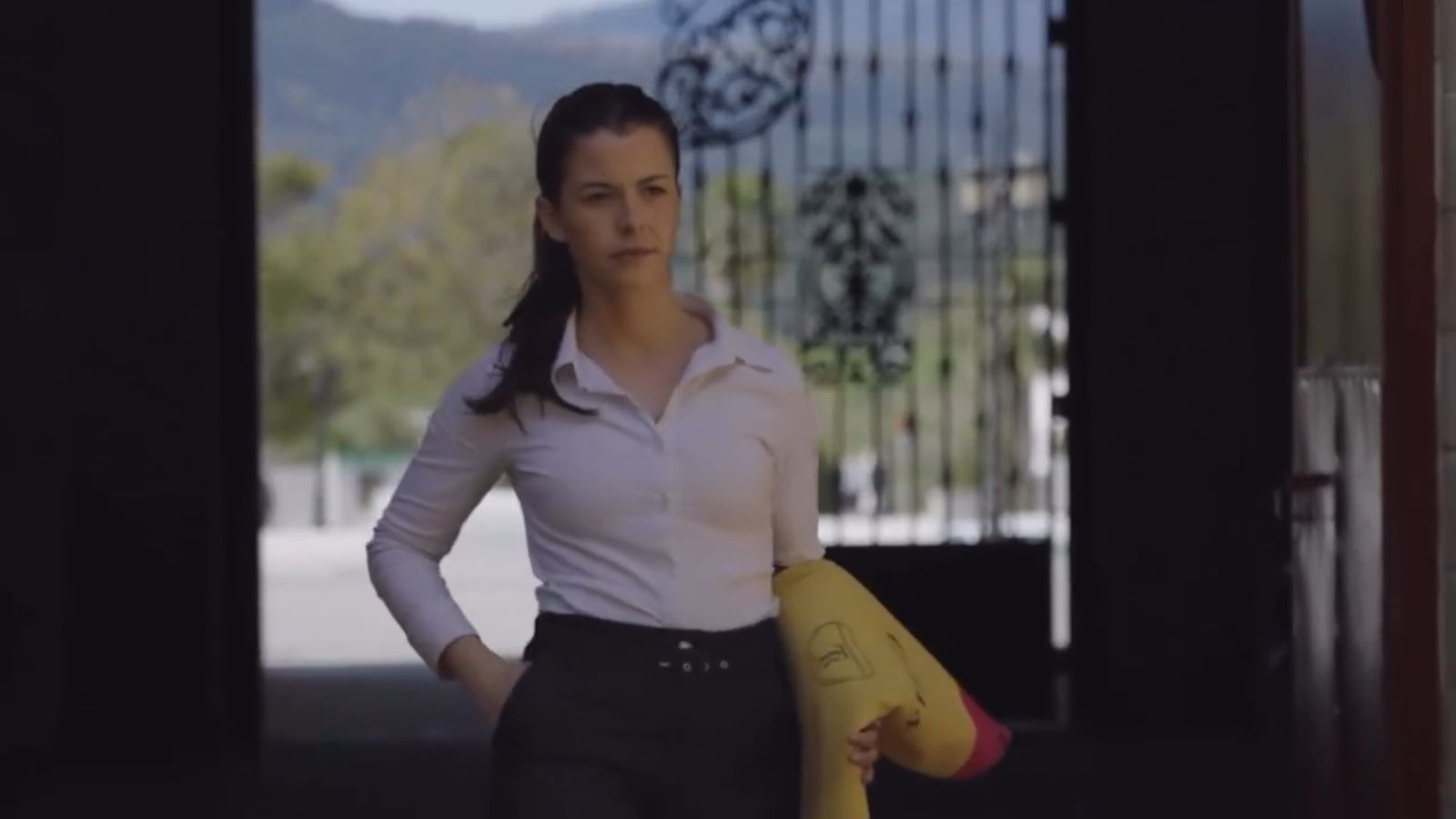 Miriam Cabas debutará finalmente como novillera con picadores en su pueblo, Los Barrios