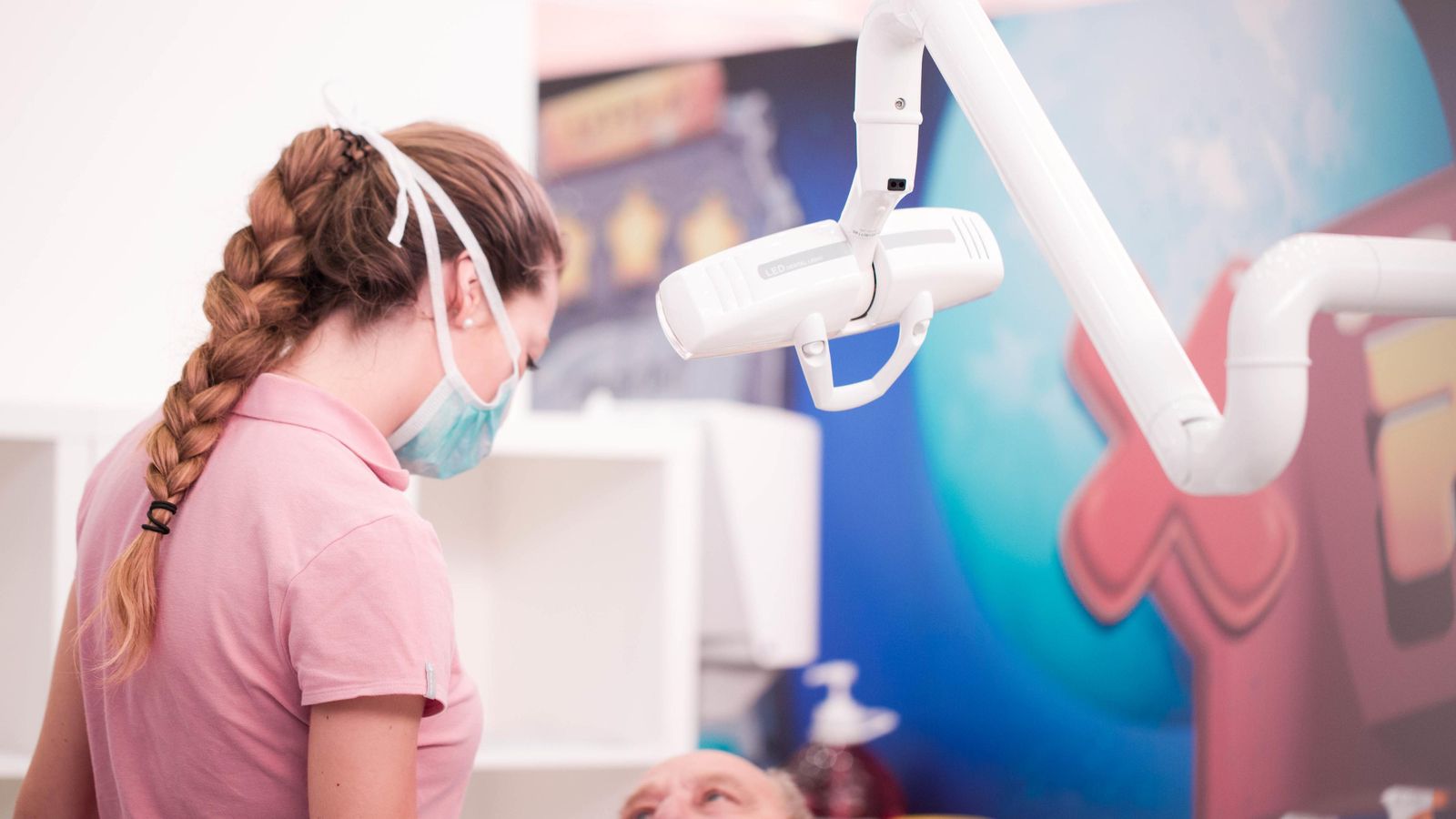 Uno de los gabinetes de iDental