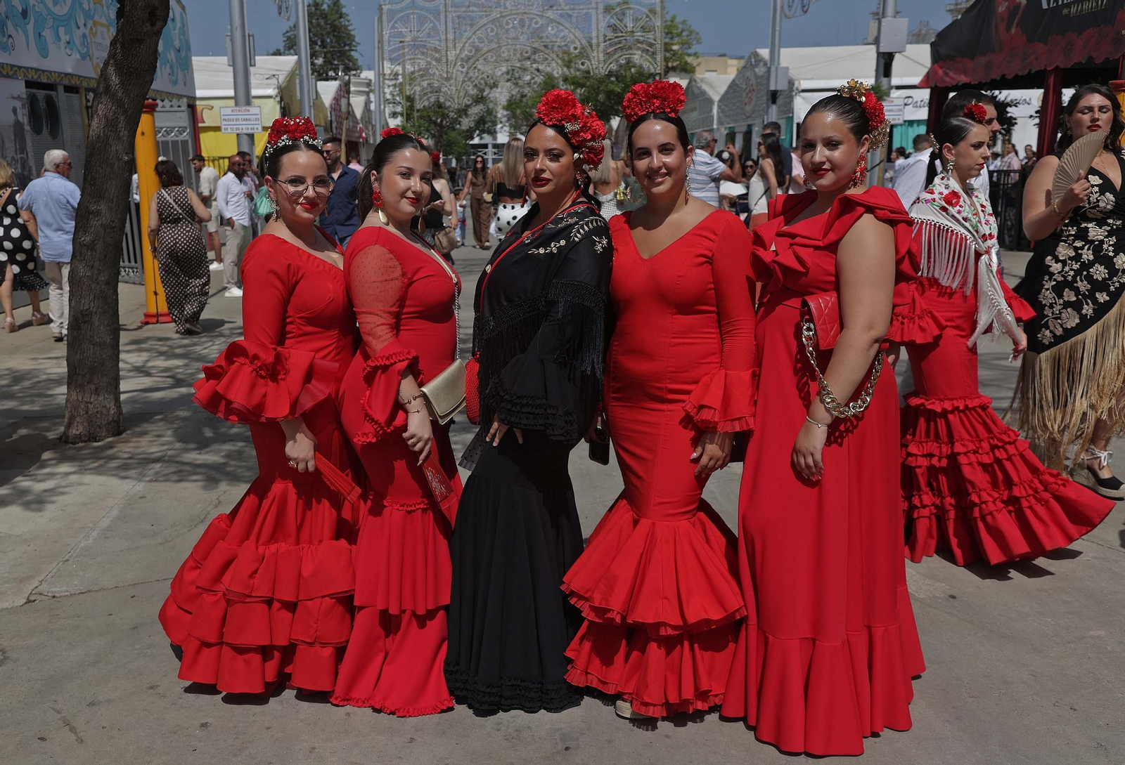 Búscate en las fotos del Domingo por Sevillanas de la Feria Real de Algeciras 2025