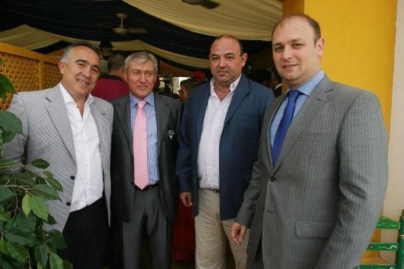 El presidente del Xerez, Federico Souza, con Santiago Manuel Santiago, subdirector del Diario, Modesto Moreno, directivo del club, y Pédro López.

Foto: Vanesa Lobo