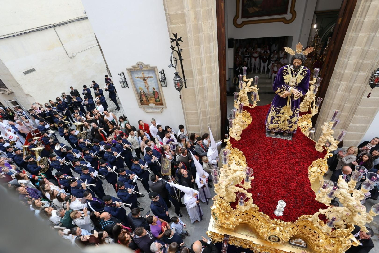 Martes Santo en Jerez: Imágenes de la Hermandad del Amor