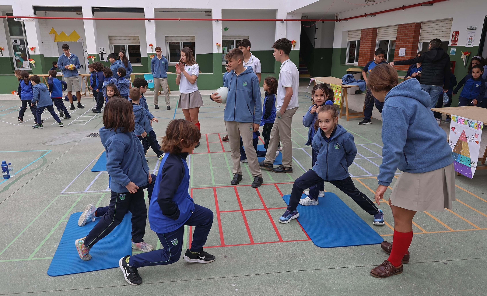 Imágenes de la inauguración de las XXXII Jornadas Culturales del Colegio Los Pinos de Algeciras Imágenes de la inauguración de las XXXII Jornadas Culturales del Colegio Los Pinos de Algeciras