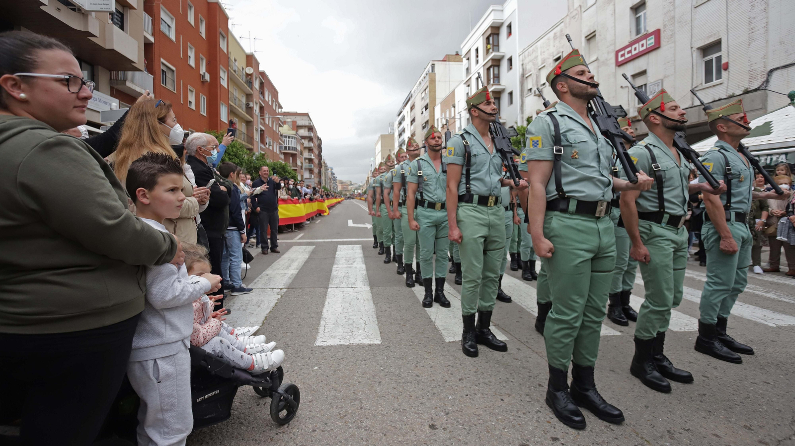 Fotos del Lunes Santo en Algeciras: La Columna y la Legión