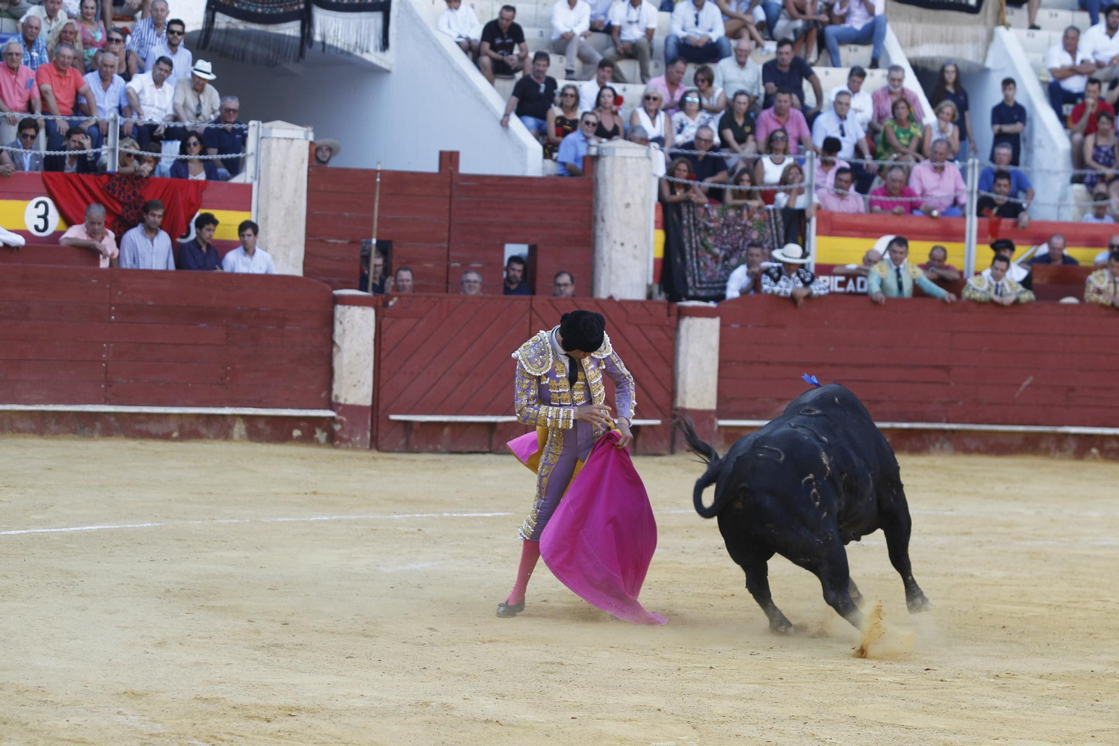 Fotogalería segunda corrida de toros. Feria de Almeria 2019