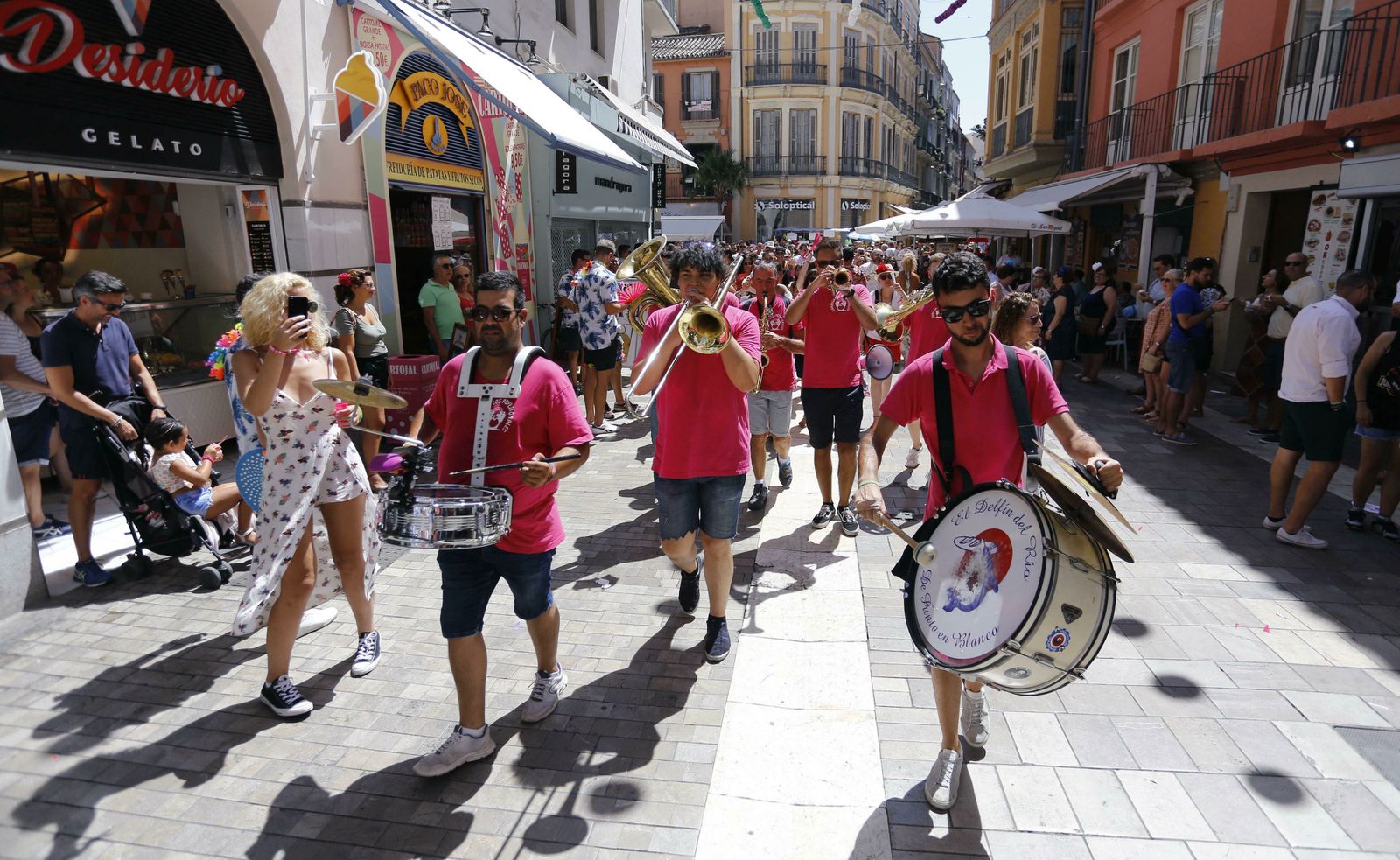 Fotos del último día de Feria de Málaga en el centro
