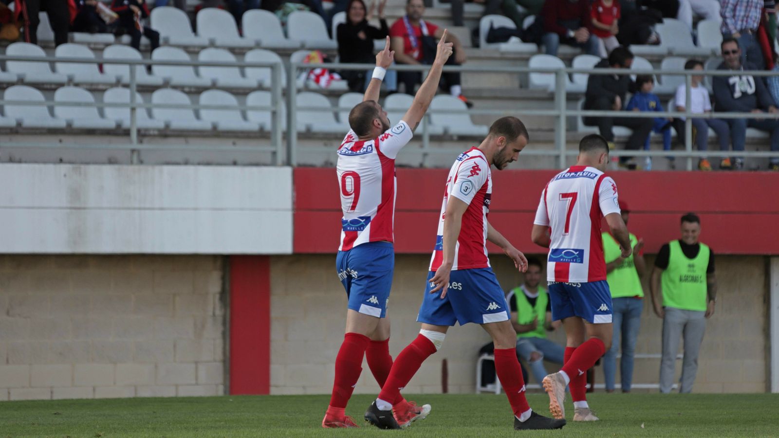 Algeciras CF - Ciudad de Lucena en imágenes.