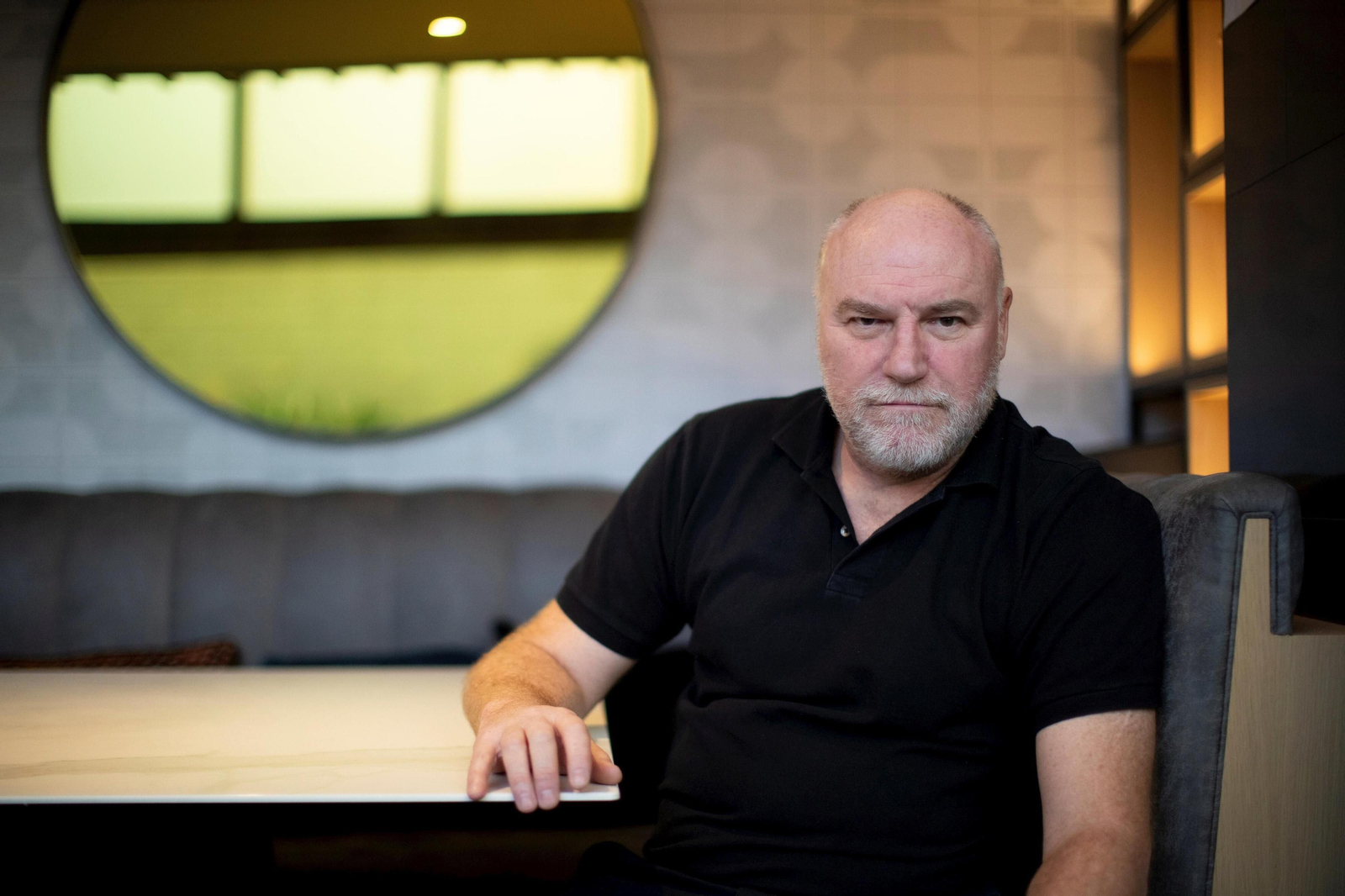 El escritor escocés Alan  Parks, este mes en Barcelona.