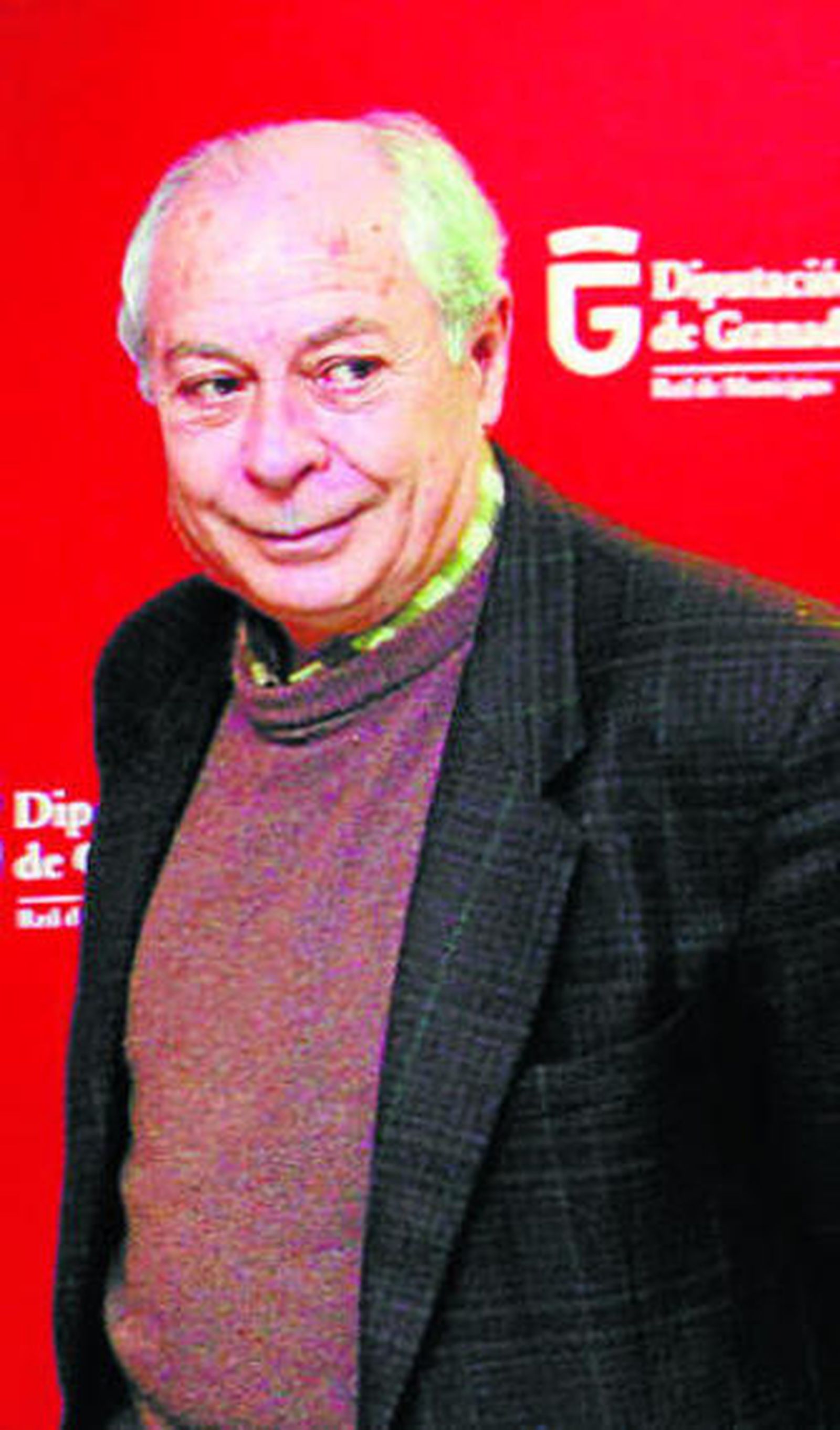 El poeta Antonio Carvajal.