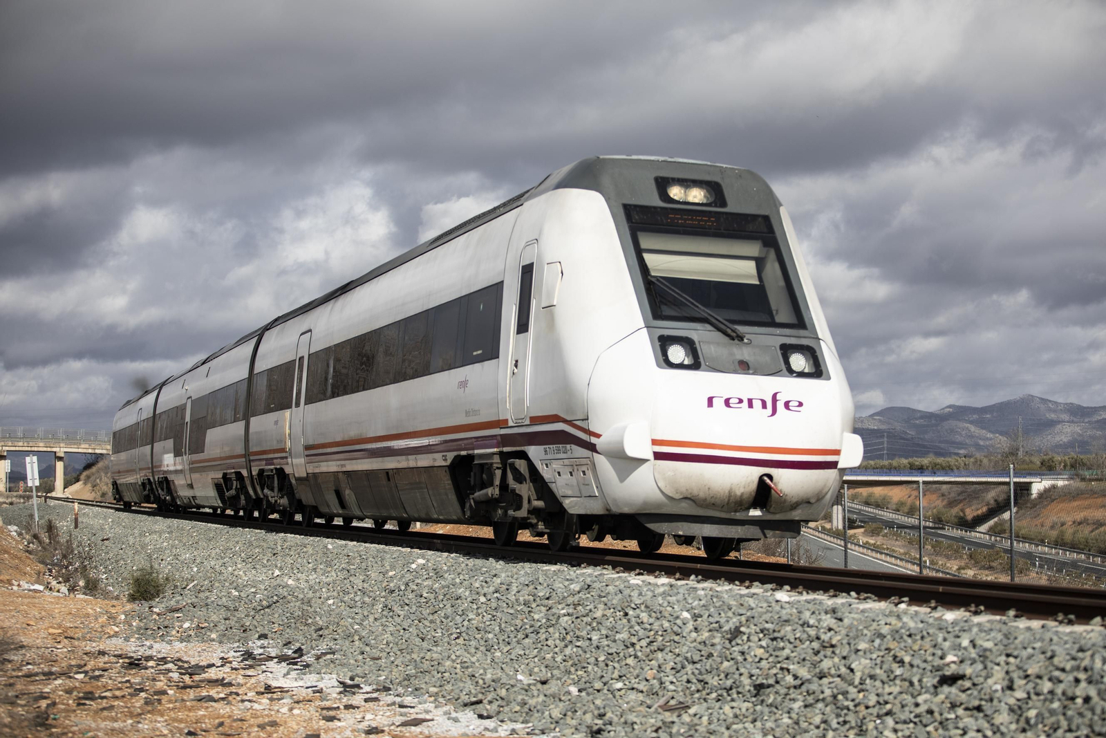 Imagen de archivo de un tren en Granada.