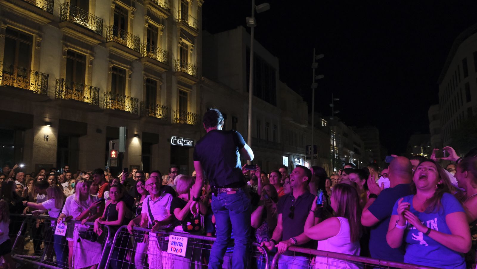 Imágenes de la Noche en Blanco de Almería