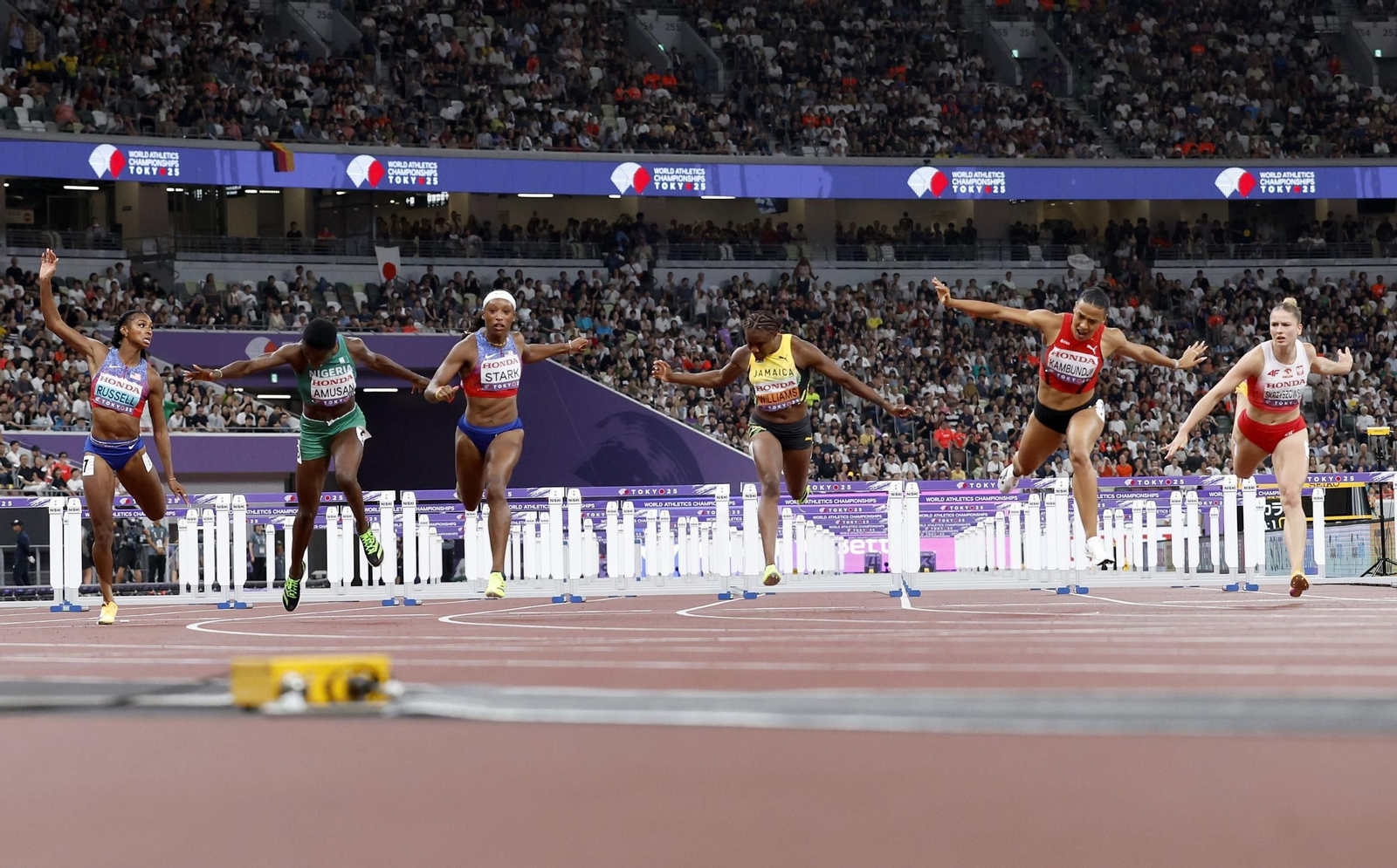 Las fotos del récord mundial de Duplantis y del resto de la jornada