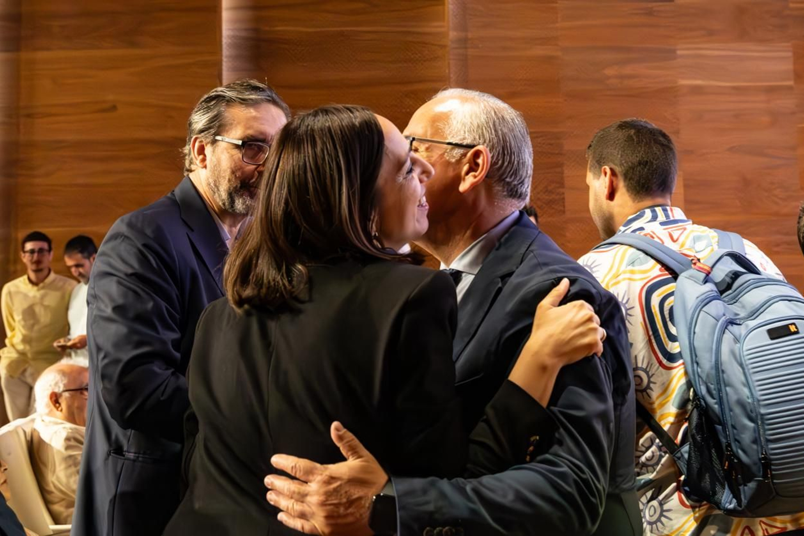 Asi ha sido el homenaje a Arturo Ruiz.