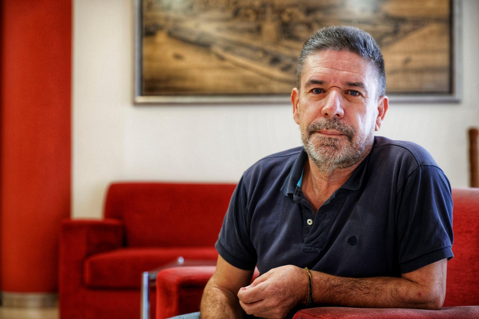 Luis María Rodríguez en la hemeroteca de 'Diario de Cádiz'.