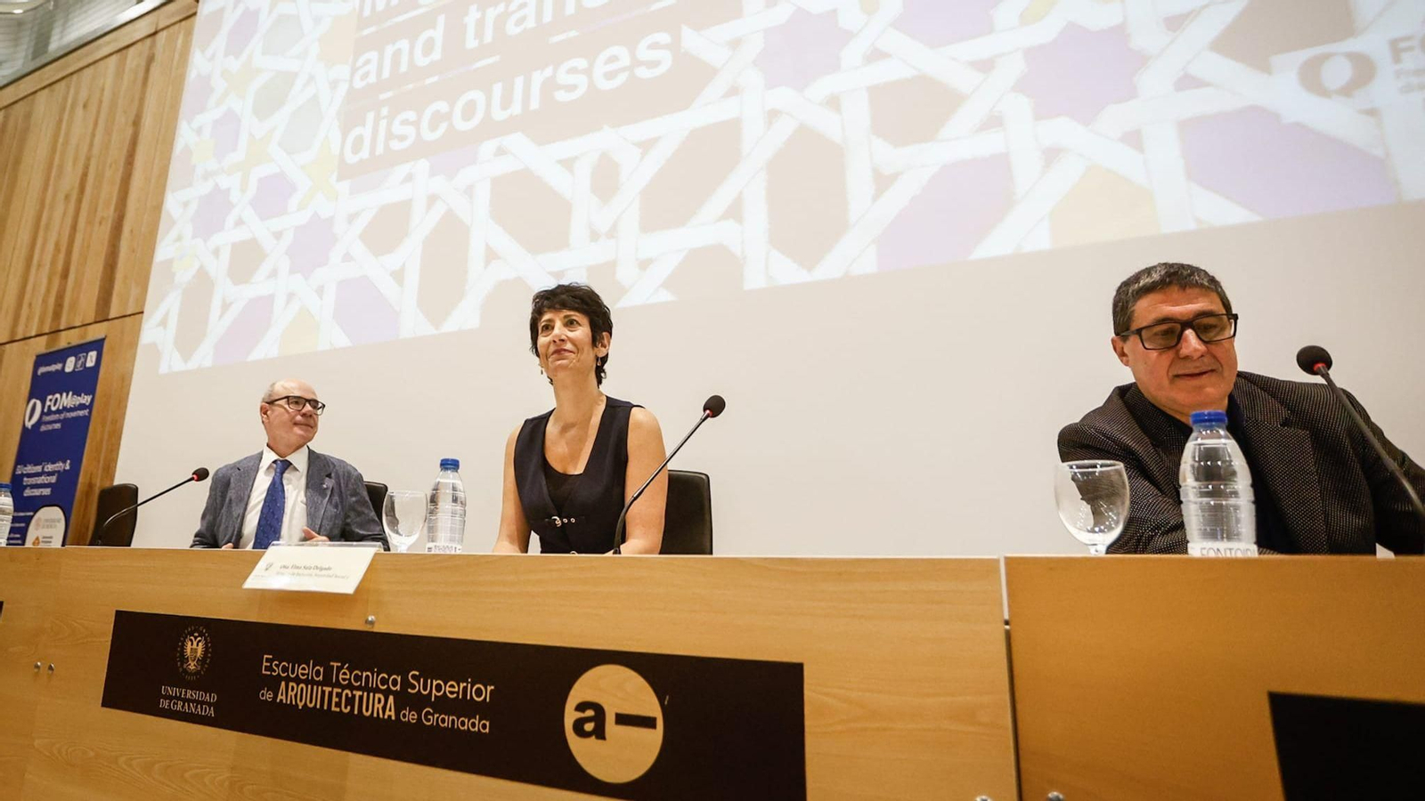 El rector de la Universidad de Granada, Pedro Mercado, y la ministra de Inclusión, Elma Saiz, clausuran el congreso ‘FOM@Play’