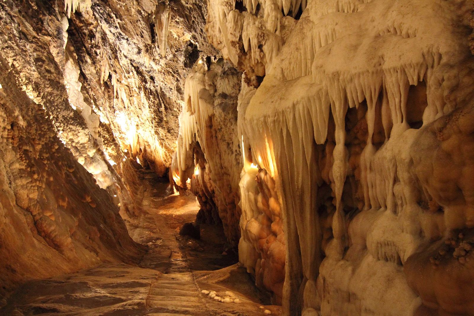 Gruta de las Maravillas