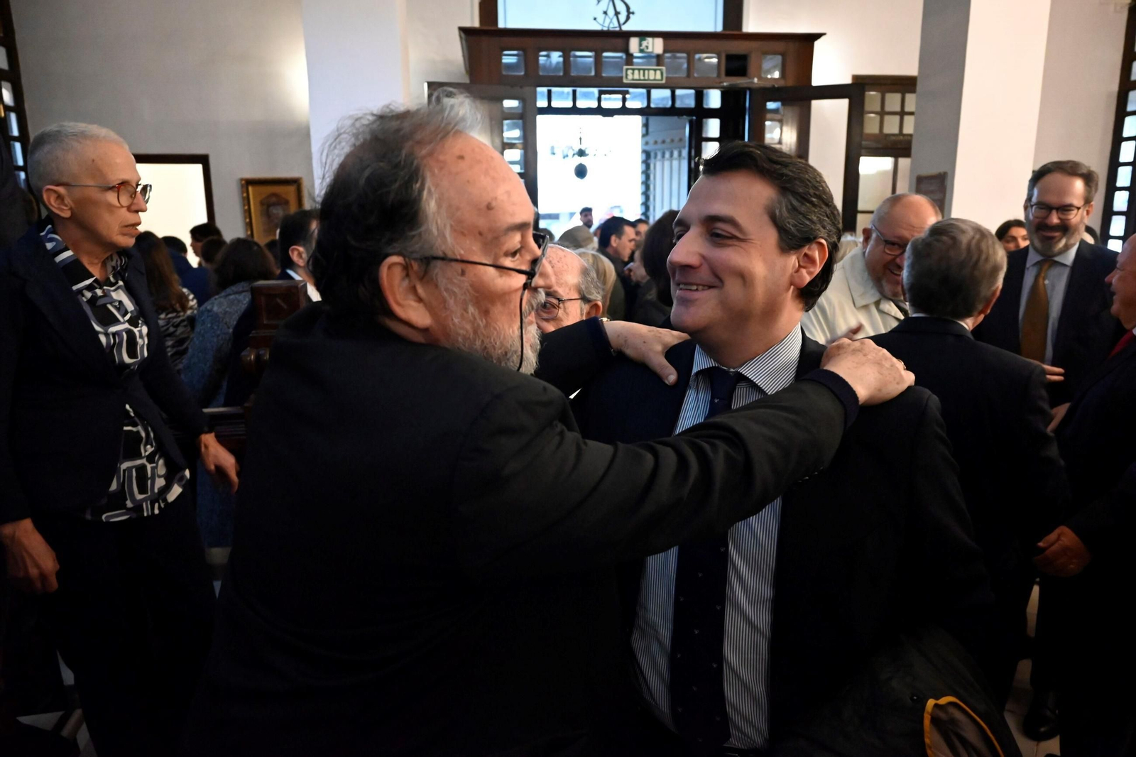 Las imágenes de la comida solidaria de la Fundación Bangassou en Córdoba