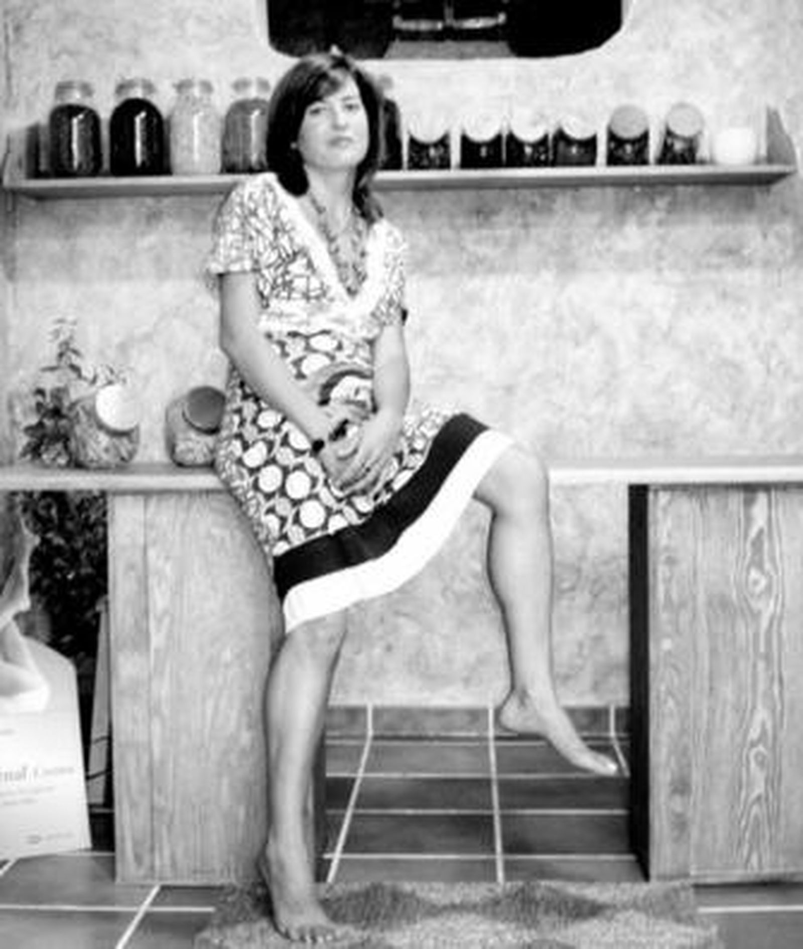 María Montoya ayuda a los vecinos de Mojácar con sus remedios naturales.