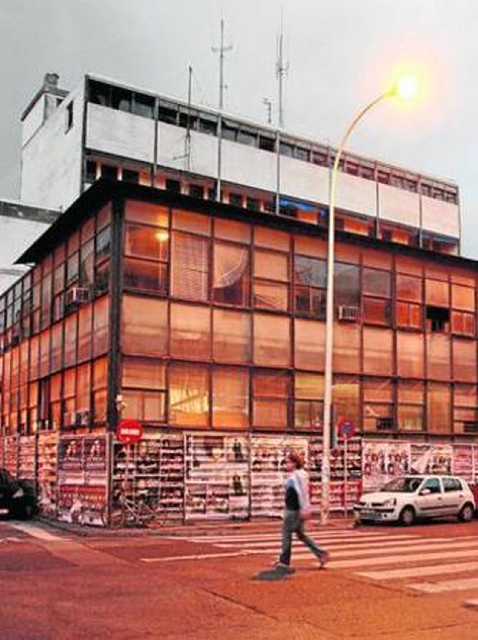 El antiguo edificio de la Comisaría de Policía de la Gavidia.