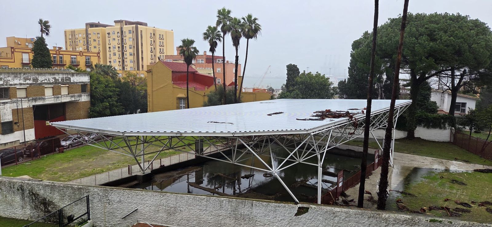 La factoría de salazón inundada.